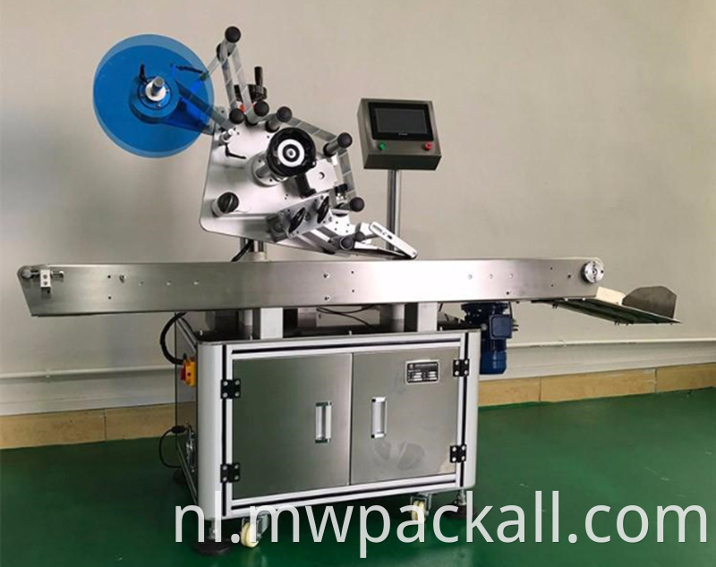 Automatische doos Carton zakzak Flat Labing Machine /Automatic Top Labeler geplaatste labels op de bovenkant van de containers